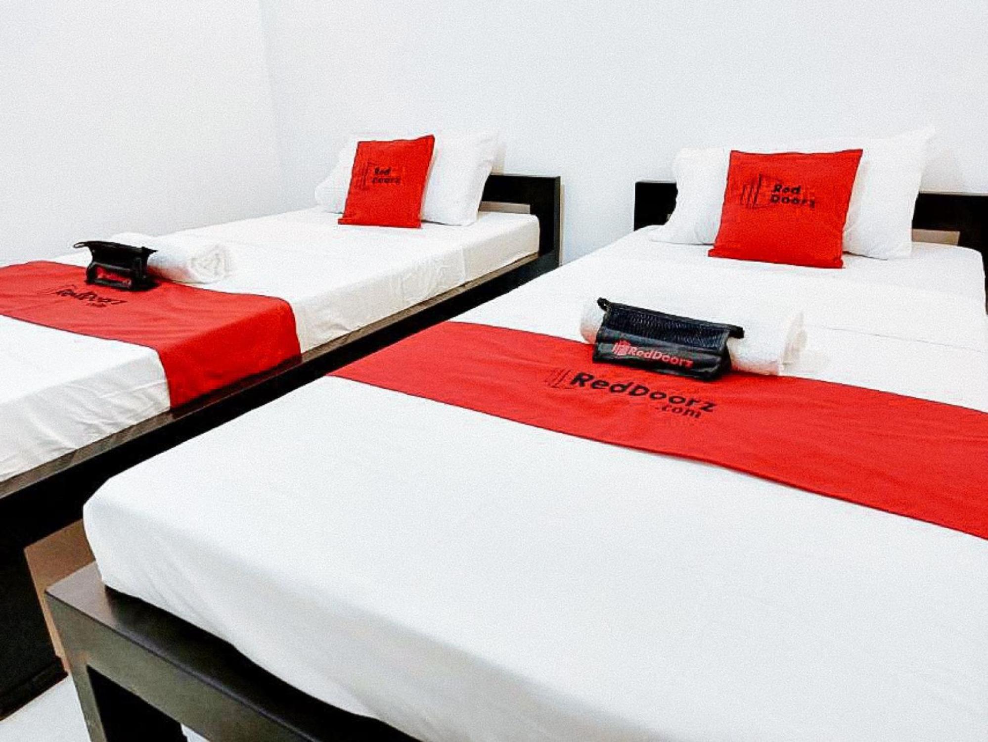 Reddoorz At San Antonio Binan Laguna 외부 사진
